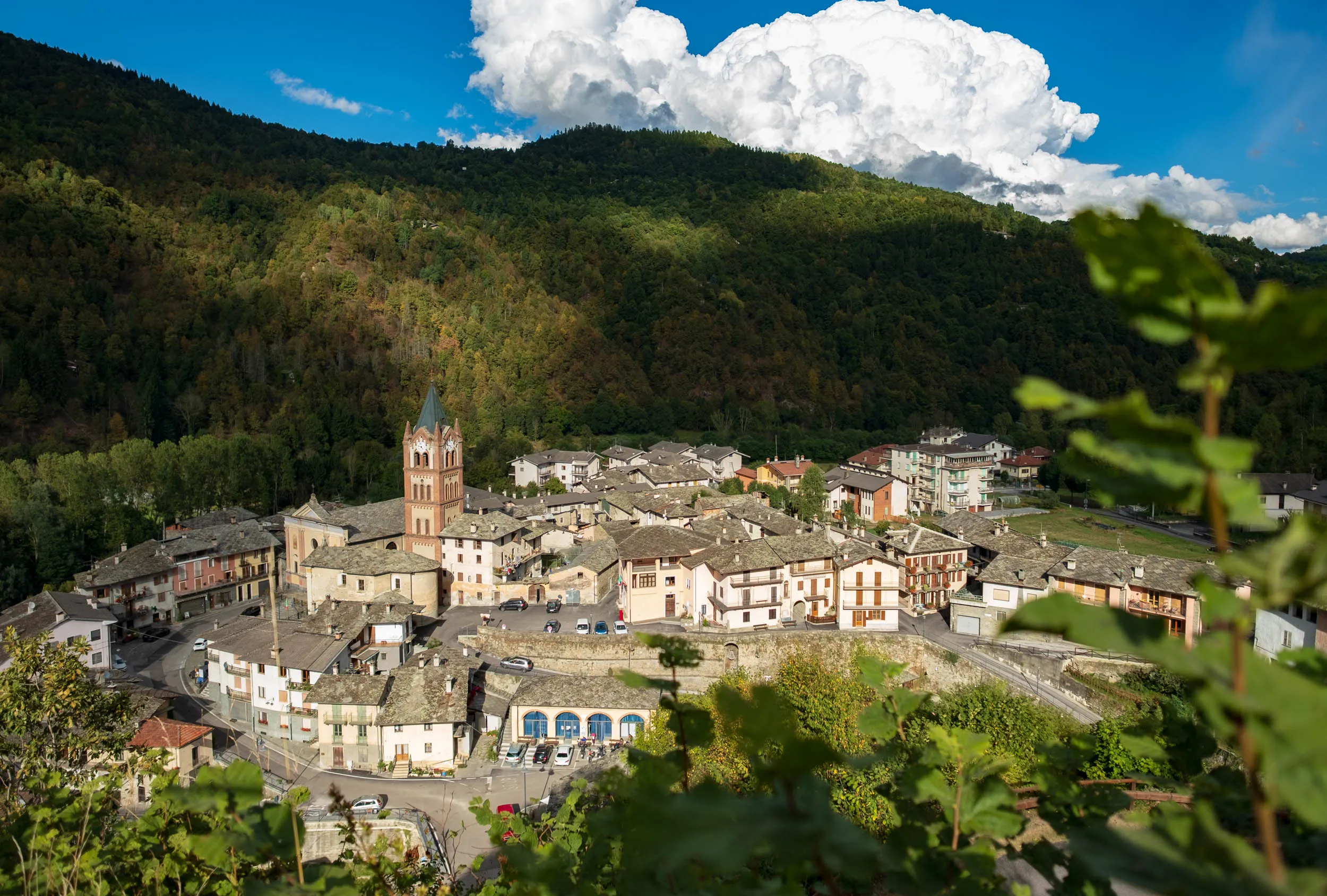 A view of the village of Melle, in the Varaita valley